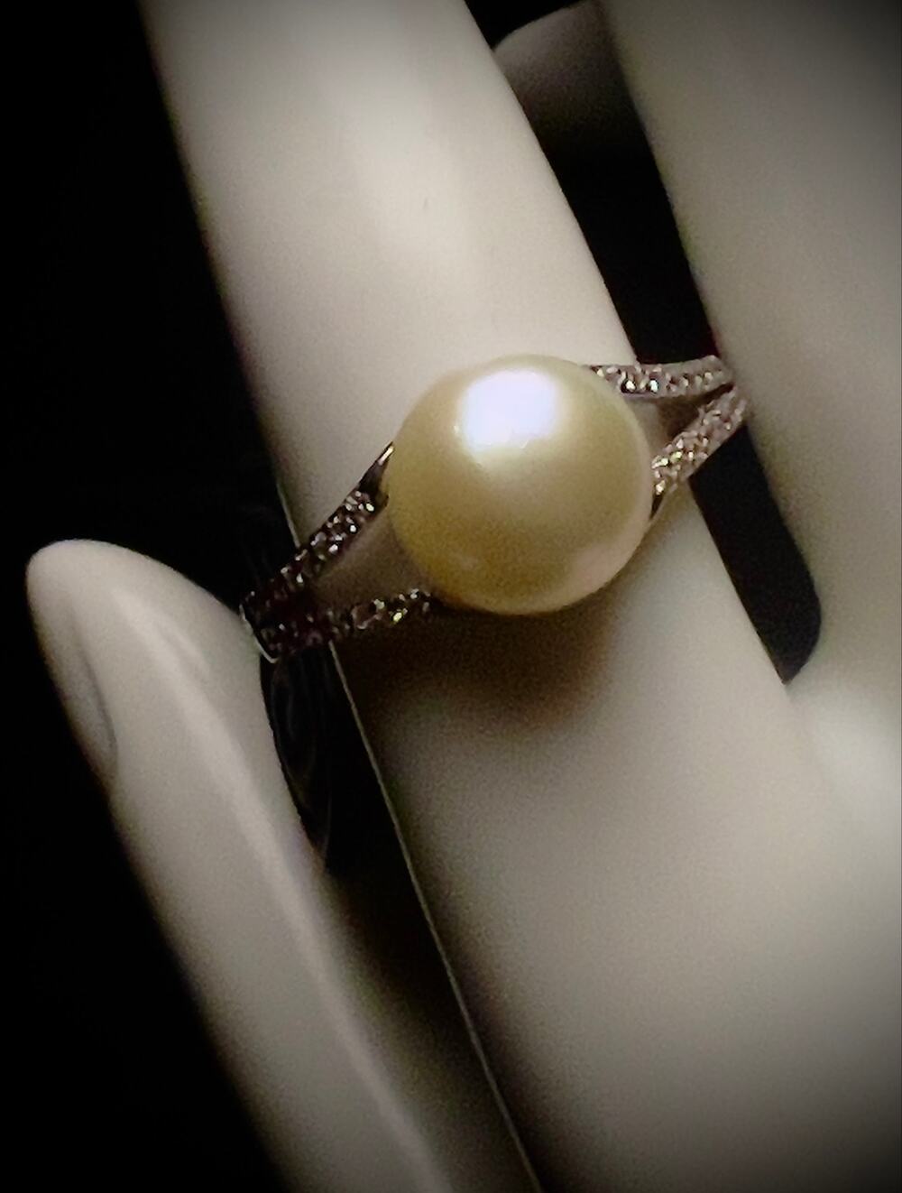 Vintage .925 12mm Cultured Freshwater Pearl & Diamond Bypass Ring